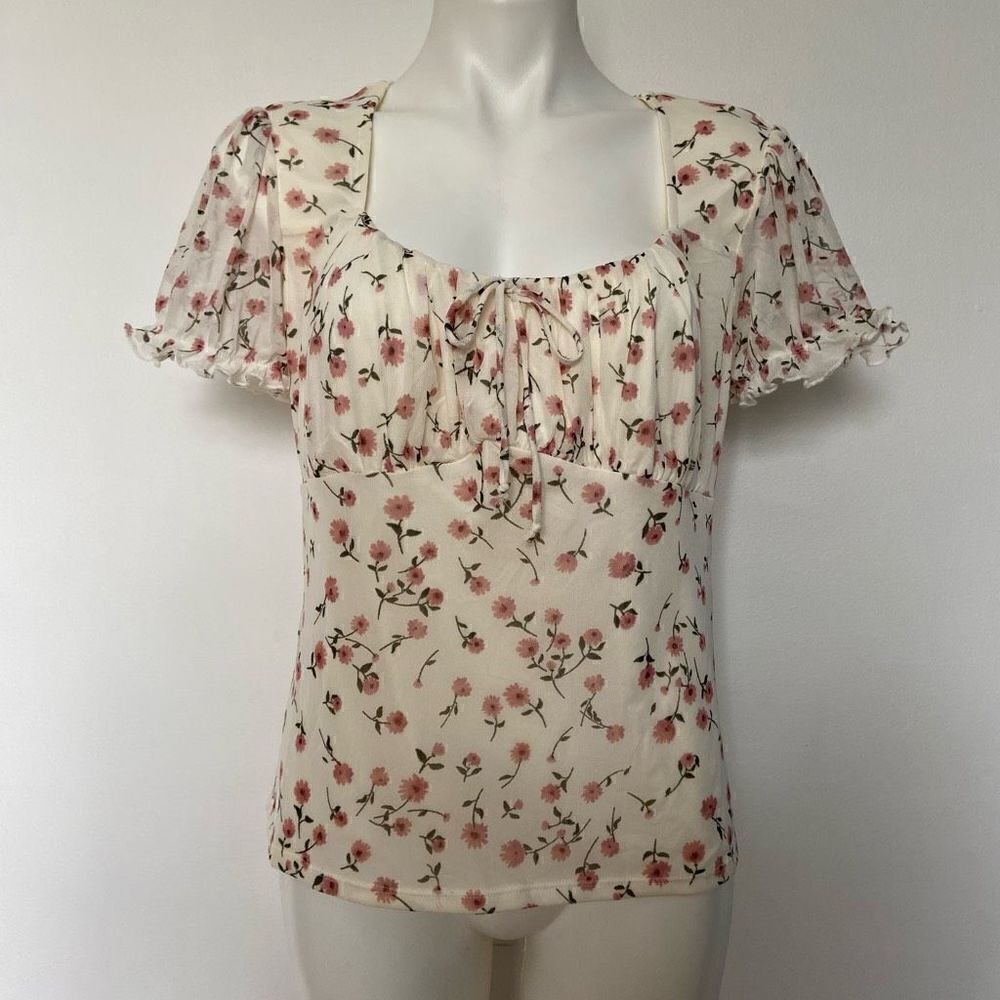 No Boundaries Floral Short Sleeve Top - Cream and Red